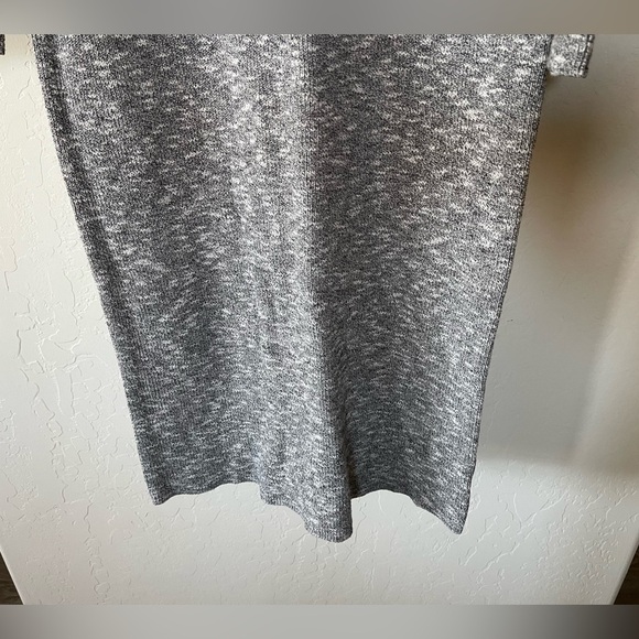 Madewell|Gray Midi sweater dress, size small•••Neutral Minimalist style - Picture 4 of 12